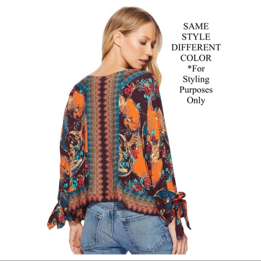 FREE PEOPLE BOHO FLOWY TOP PULLOVER BOHEMIAN PRINT V-NECK BLOUSE A3C - Picture 10 of 16